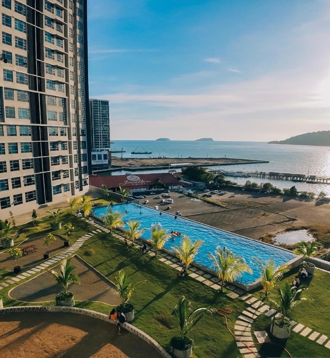 Seaview Luxury Condo Homestay 2Bed 2Bath Jesselton Quay By R2 Residence Kota Kinabalu Ngoại thất bức ảnh